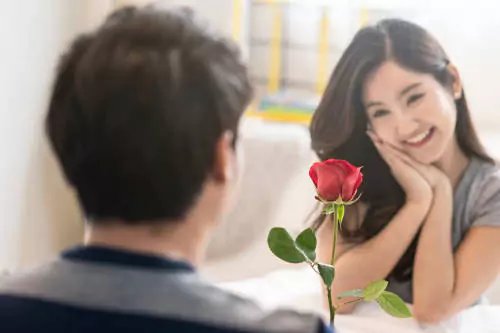 日本人はバレンタインデーを祝う