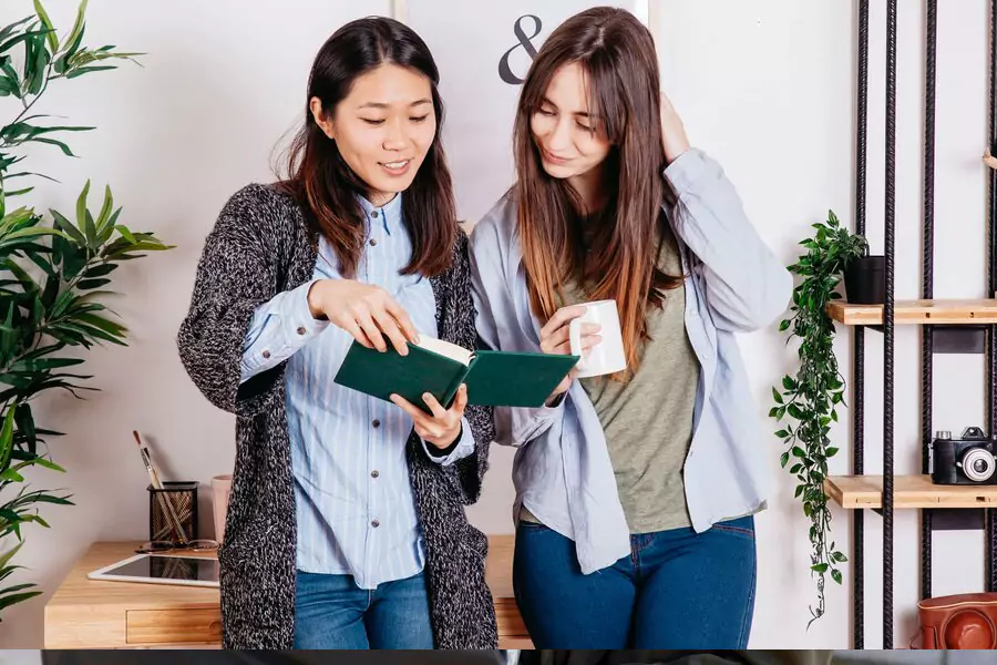 英語を話すパートナーを持つ日本人女性